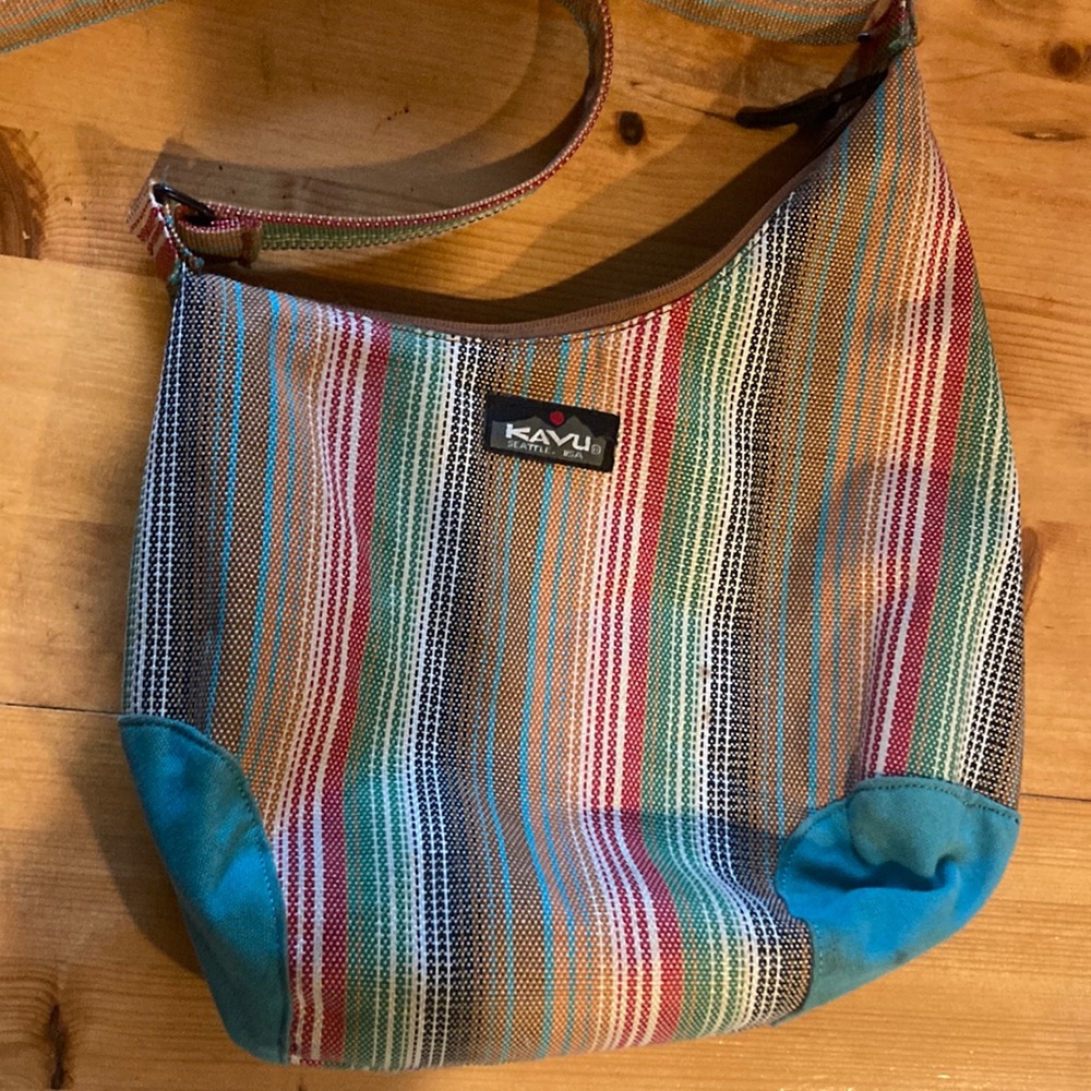 Kavu DISCONTINUED striped crossbody bag